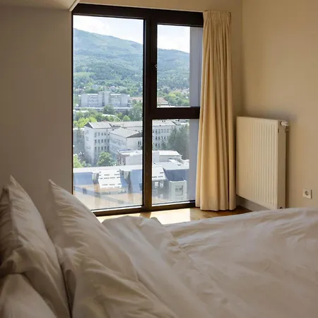 Daire Forest 2br - Diamond - Center *