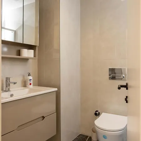 Forest 2br - Diamond - Center